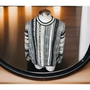 One Of A Kind Tundra Canada Size XL Multi Color Sweater